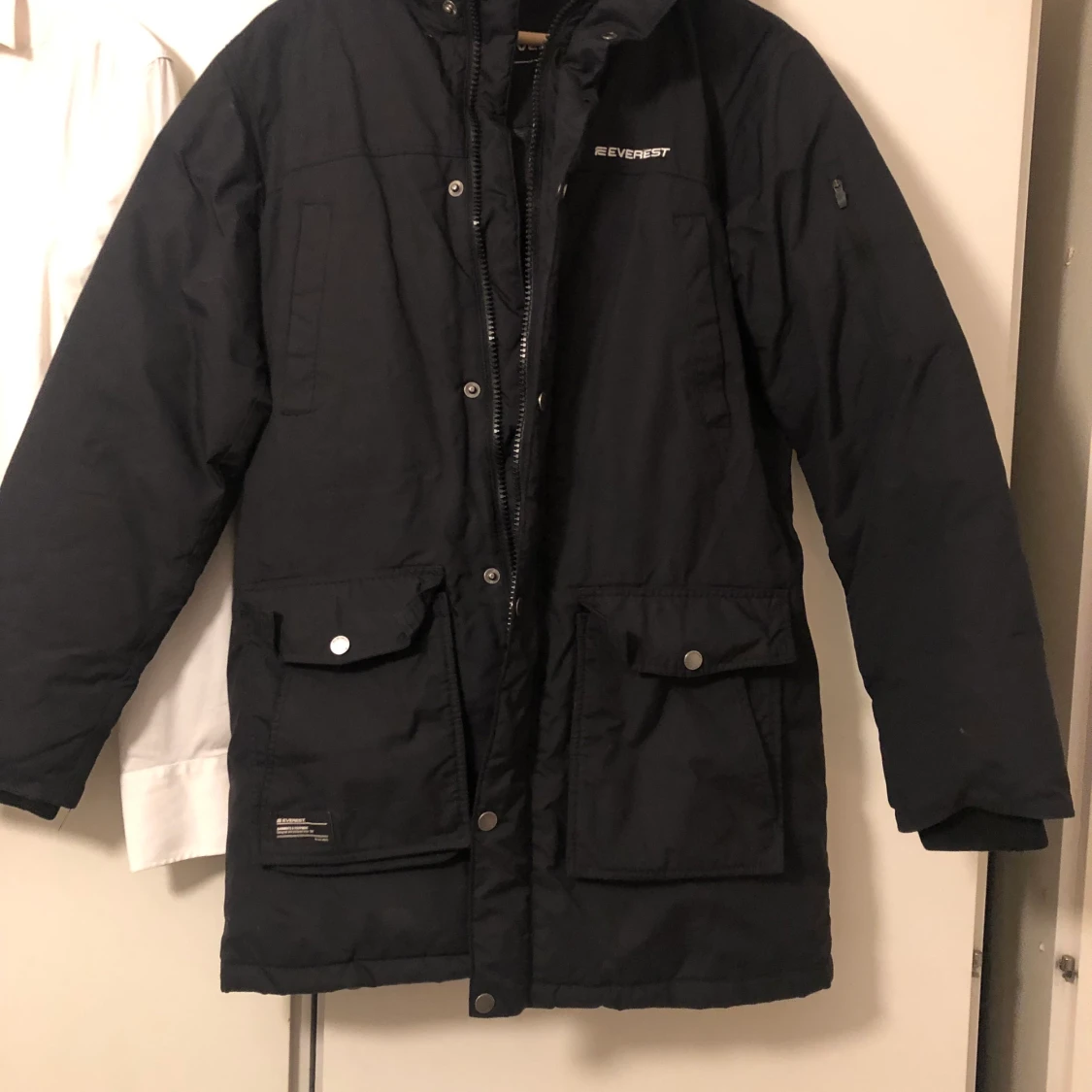 Svart dunjacka vinterjacka Everest