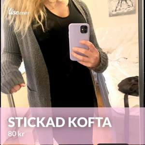 Grå skön kofta  - Säljer min gråa stickade kofta som är så skön! Lång i ärmarna och har fickor 🖤🖤🖤🖤