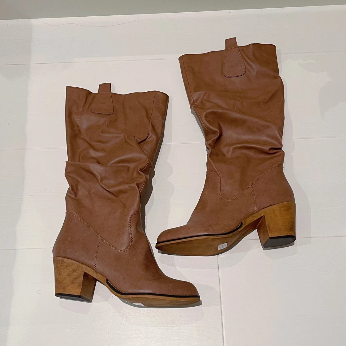 BOOTS - 90