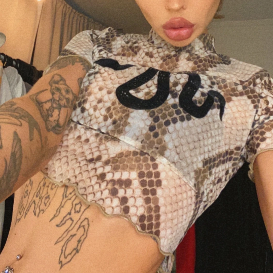 Transparant cropad tröja - 90