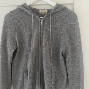 Softgoat hoodie - Så snygg och mysig hoodie från softgoat! Bra skick 🌟🌟