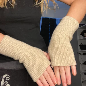 Torgvantar - Torgvantar i beige ❤️