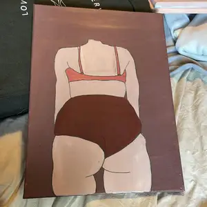 En tavla som visar en kropp i underkläder