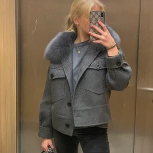 Meotine grå charlie jacka 💌 - Meotine, köpt ett år sedan på deras hemsida! 