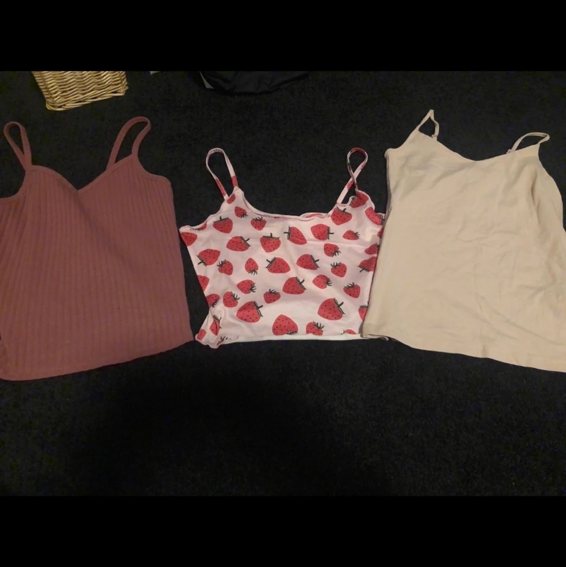 Klädpaket,5 plagg. - 90