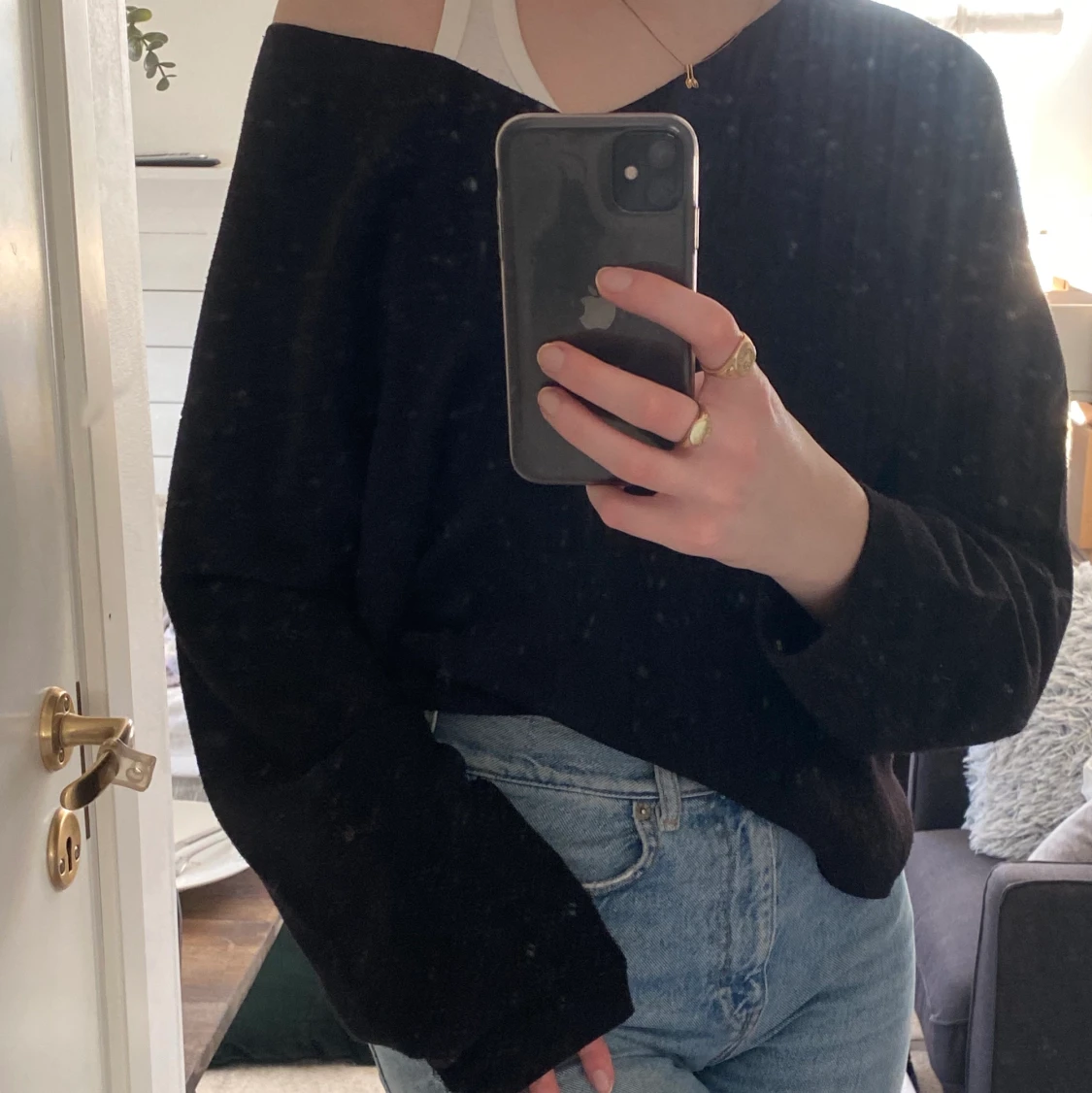 Svart ulltröja