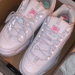 Filasneakers ✨ - Sprillans nya Filasneakers i strl 39 ✨