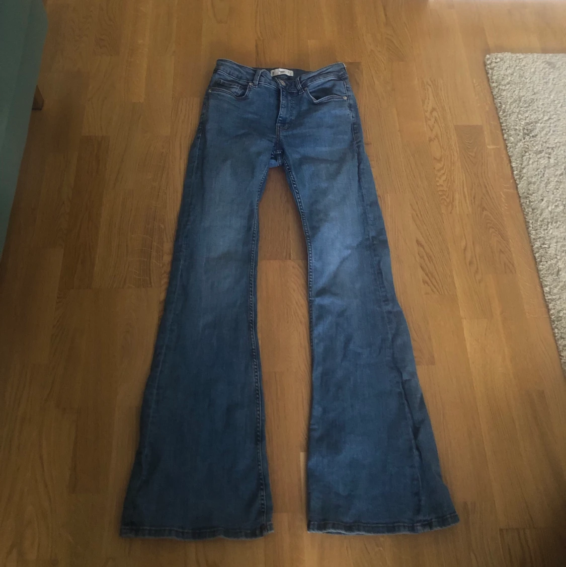 Bootcut jeans