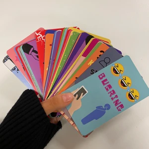 Festspel - Vi är ett UF företag som heter DareTo UF och vi säljer ett kortspel❤️‍🔥🥳🕺🏼Vi erbjuder 52 kort med frågor, utmaningar och lekar. DareTo kortleken passar perfekt till festligare evenemang, hemmakvällar med dina nära såväl som mysiga middagar med kompisarna. Kontakta oss här eller på vår instagram @dareto.uf om du är intresserad av att köpa!