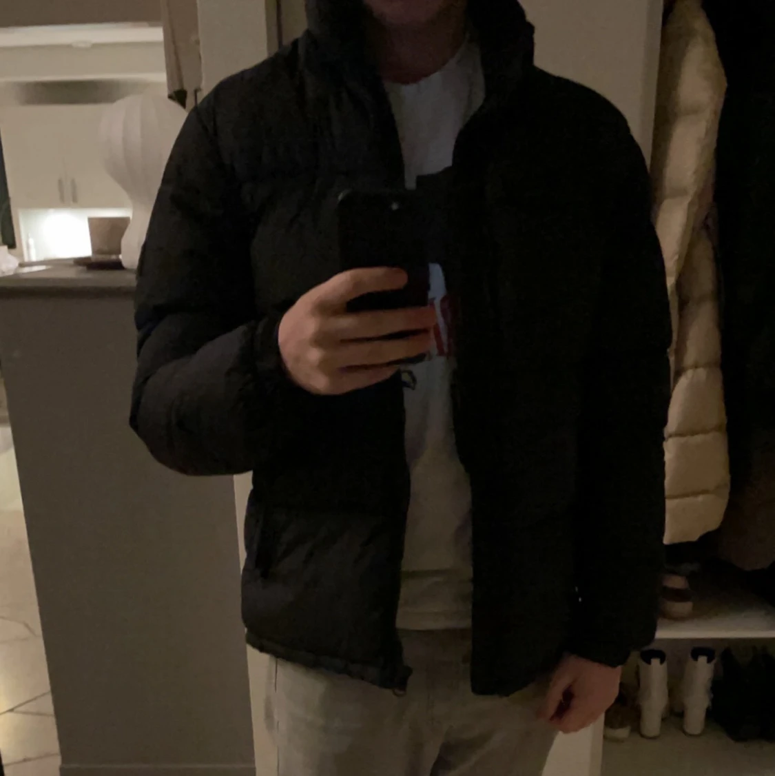 Helsvart basic Zara puffer - 90