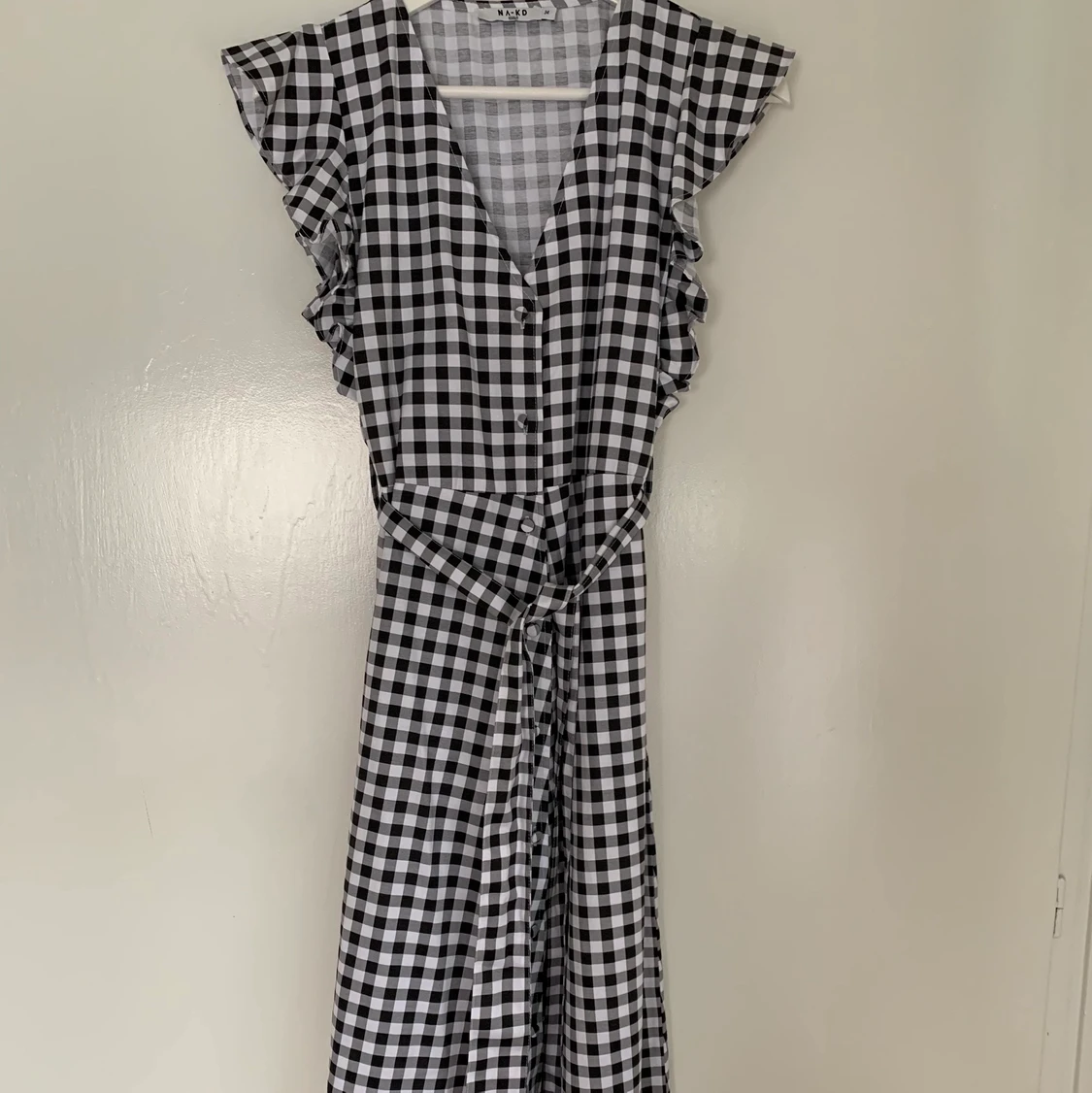 Lång rutig klänning från NA-KD - 90