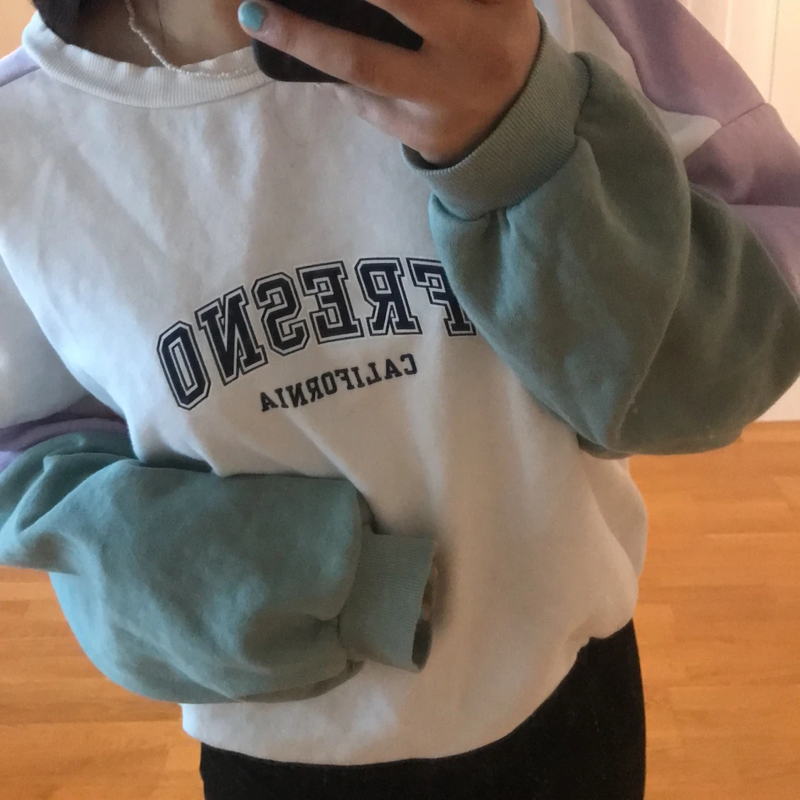 Skön enkel oversized sweatshirt, storlek L. Från H&M - 91