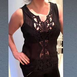 Snygg topp - Topp från ONLY - använd få gånger 