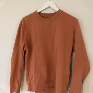 Asos tröja - Bra skick, lite använd! Köpare står för frakt