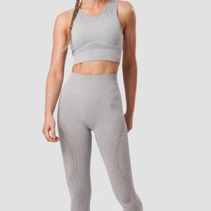 Träningsbyxor ICIW - Helt oanvända träningsbyxor från ICIW, passar S/M/L, dom är väldigt stretchiga. Helt oanvända med prislapp kvar. 350kr ink frakt! 