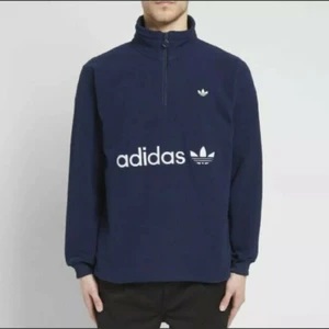 Adidas flees tröja - Inga hål eller fläckar, knappt använd