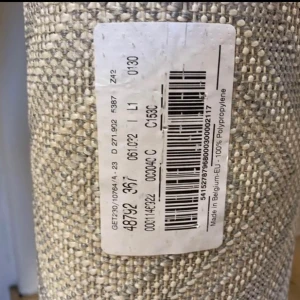 Mattor - Hej säljer mina mattor på grund av fel köp ( 3 st ). Stora mattan (160x130 cm ) för 500kr . Den små mattan ( 80x 150 cm ) 300kr