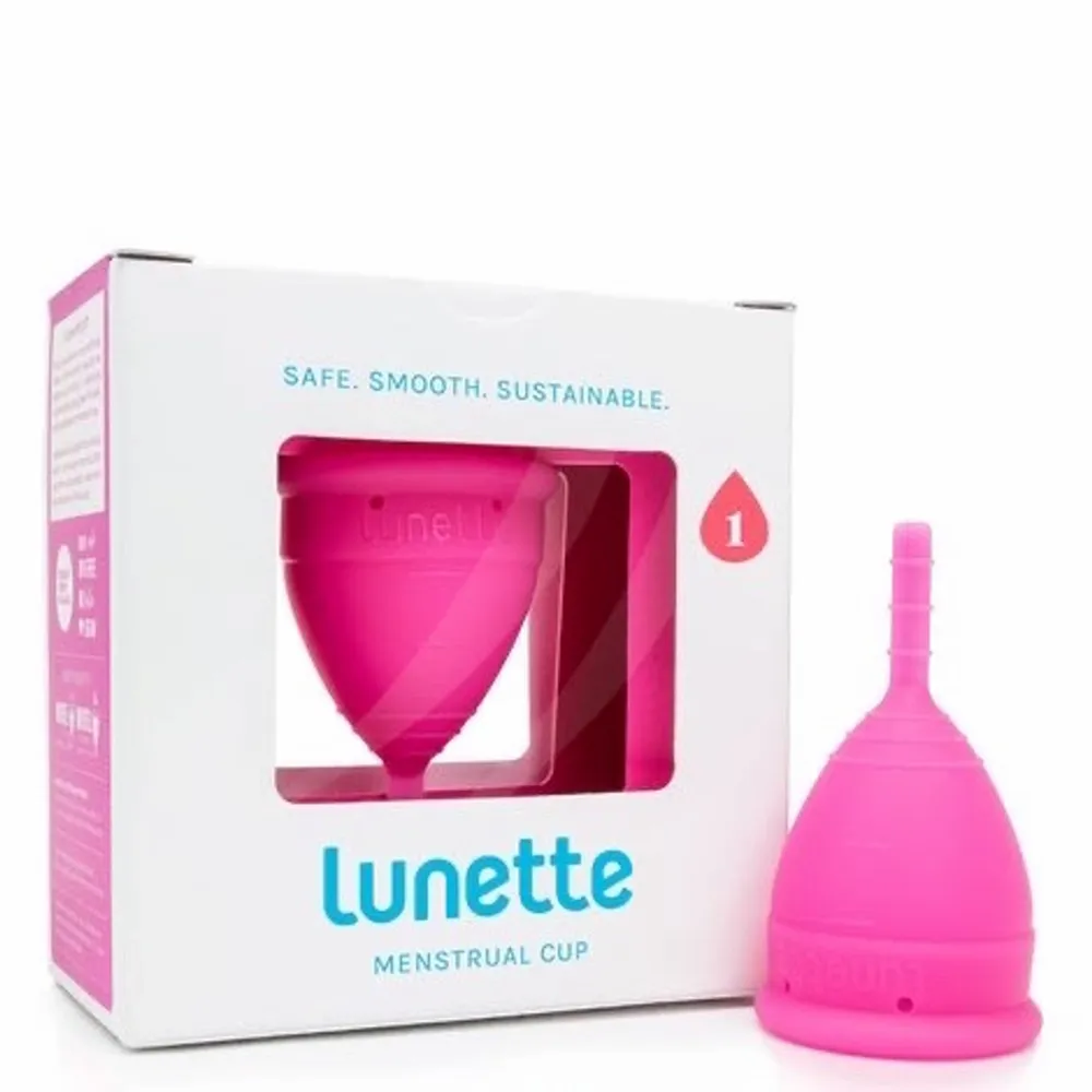 Lunette Reusable Menstrual Cup har köpt för några år sen men aldrig använt den, köpte för 250kr men säljer för 225kr. Övrigt.