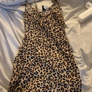 Klänning - Jätte söt klänning från hm 