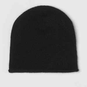 Mössa  - Snygg mössa i Kashmir från hm jätte mjuk i materialet 🧡⚡️