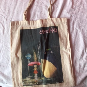 Tygpåse - Tygpåse med tottoro på. Köpt för länge sen men i hyfsat skick.