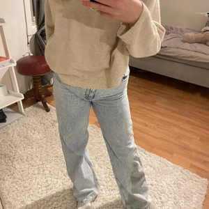 Jeans den mobil  - Strl 29 och kommer ej till användning!! 