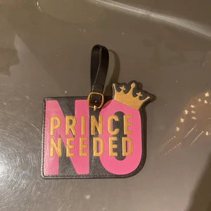 Rese tag - Resetag från disney. Inget namn skrivet på och nyskick. Skriv för fler bilder