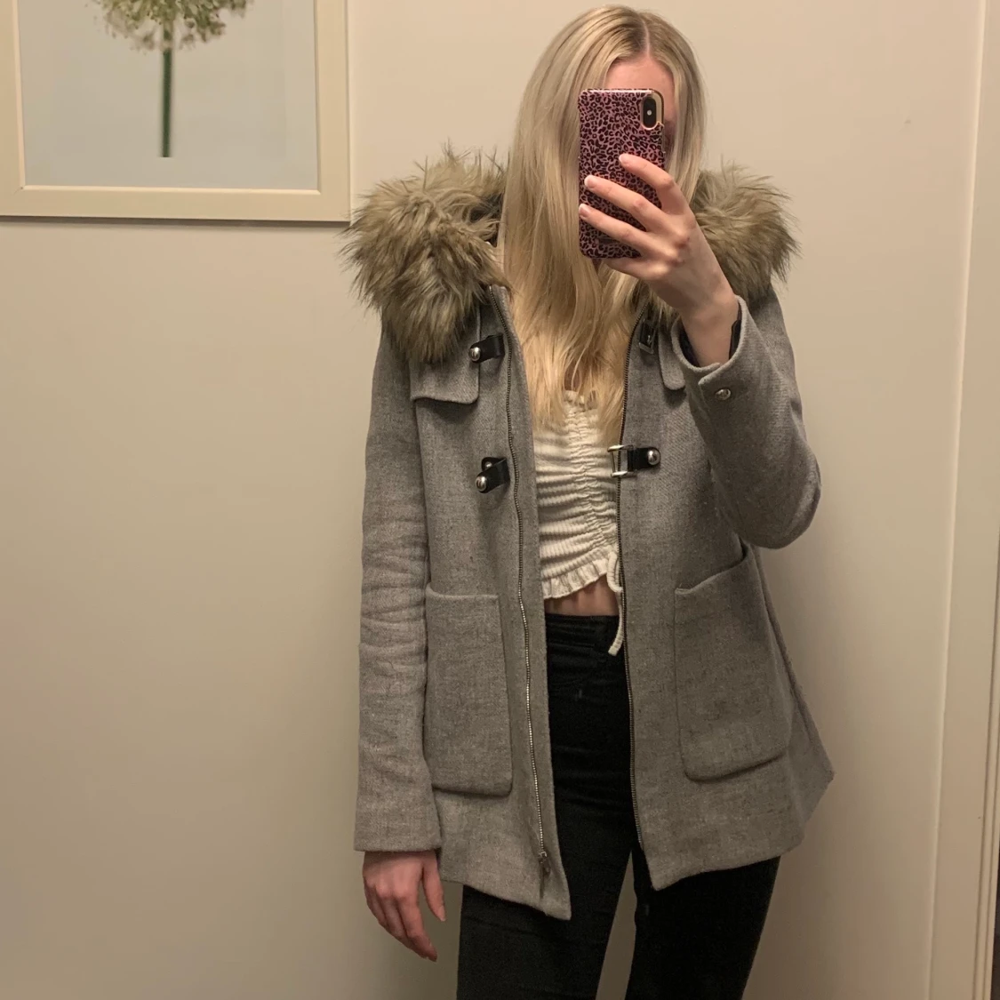 Grå Zara kappa fake-pälsluva stolek, Xs