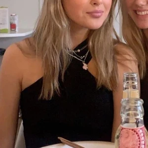 Topp - Populär zara topp som tyvärr inte kommer till användning💓