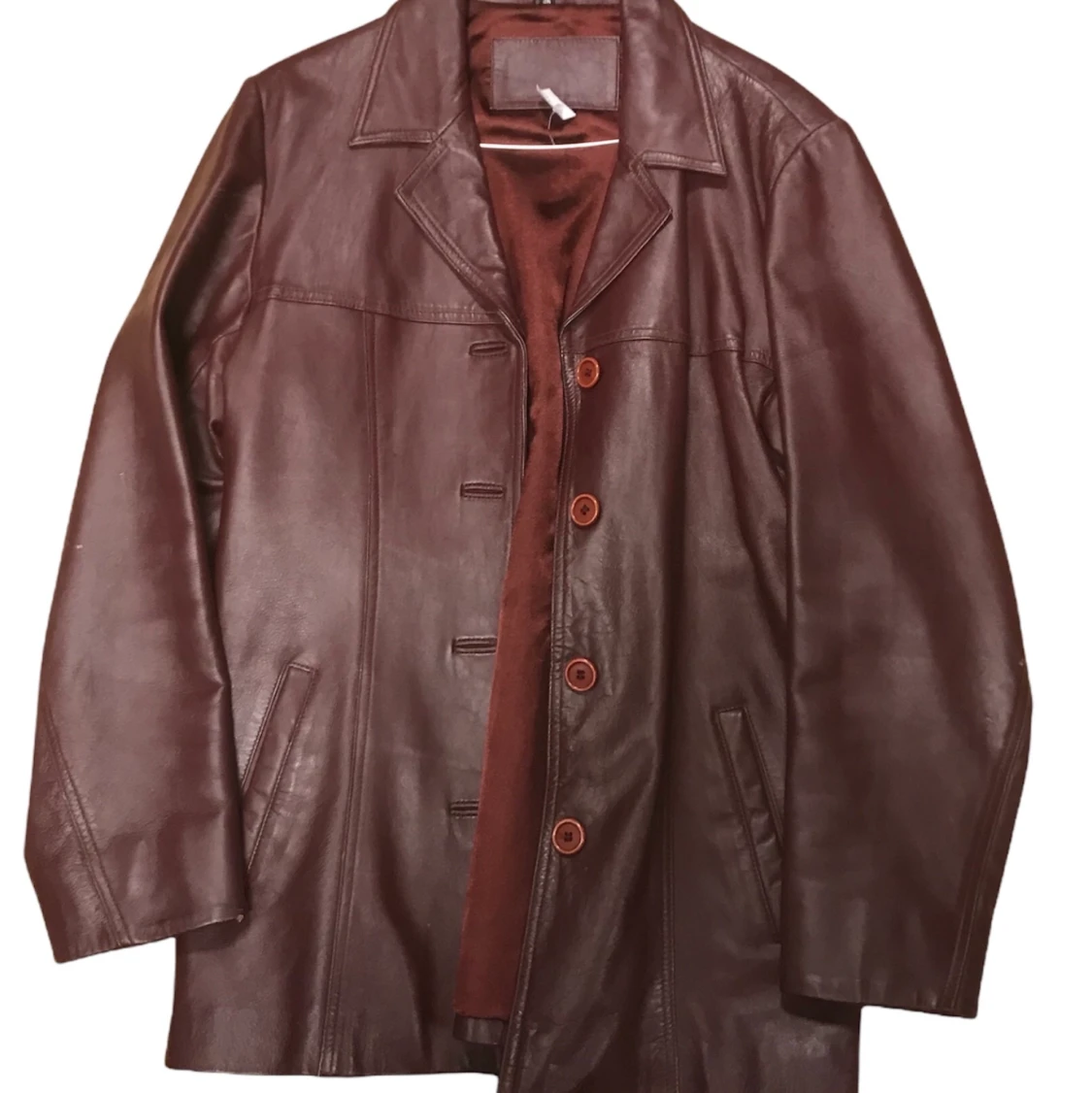 Vinröd läderjacka
