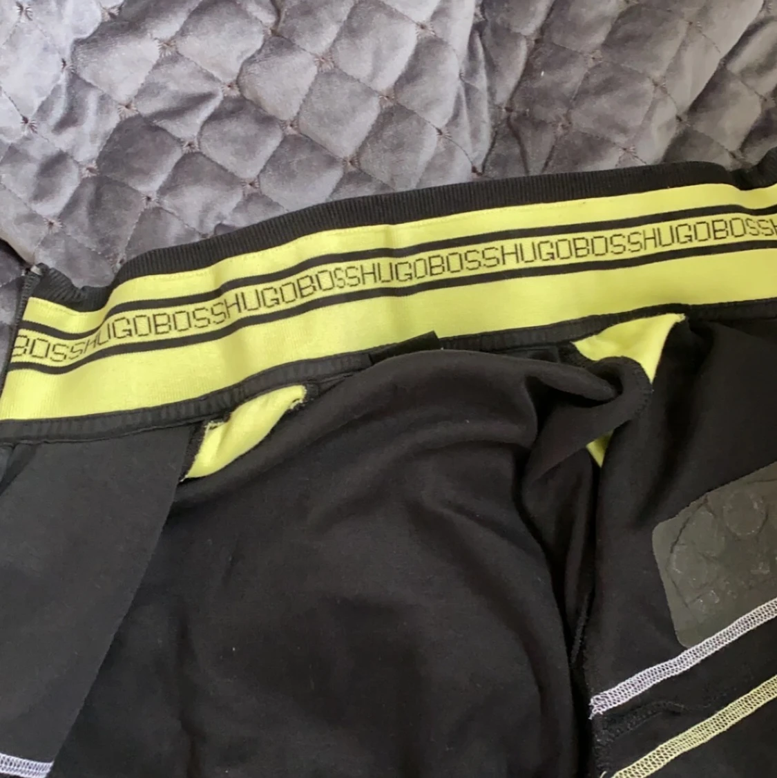 Hugo Boss tröja. Storlek M - 90