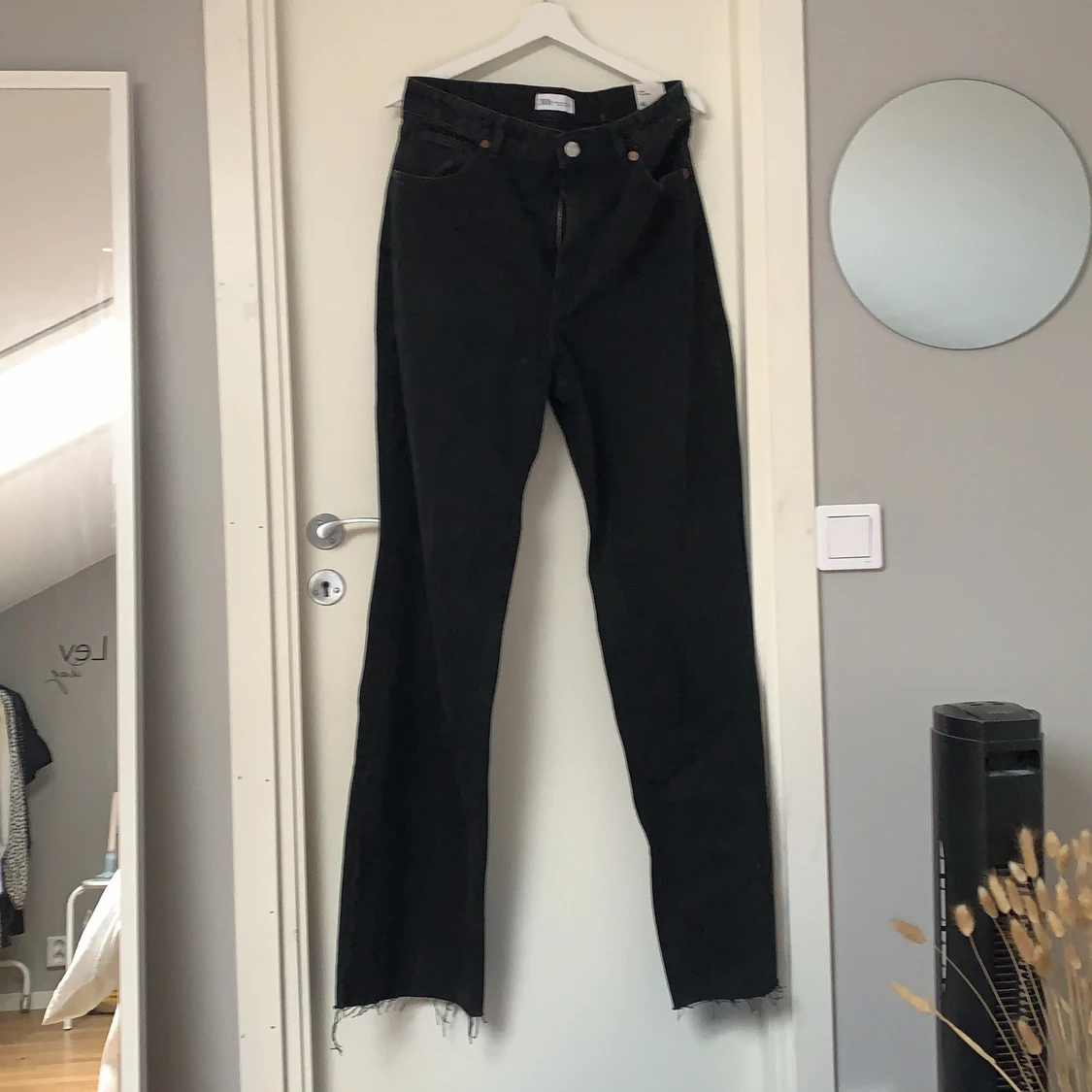 Zara jeans oanvända - 90