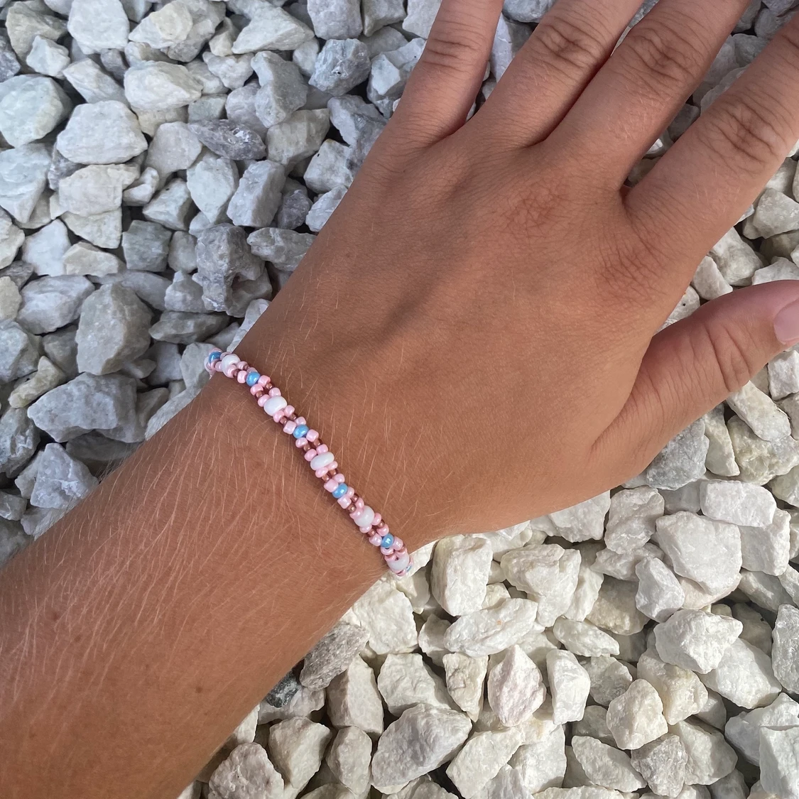 Pärlarmband rosa/blå - 90