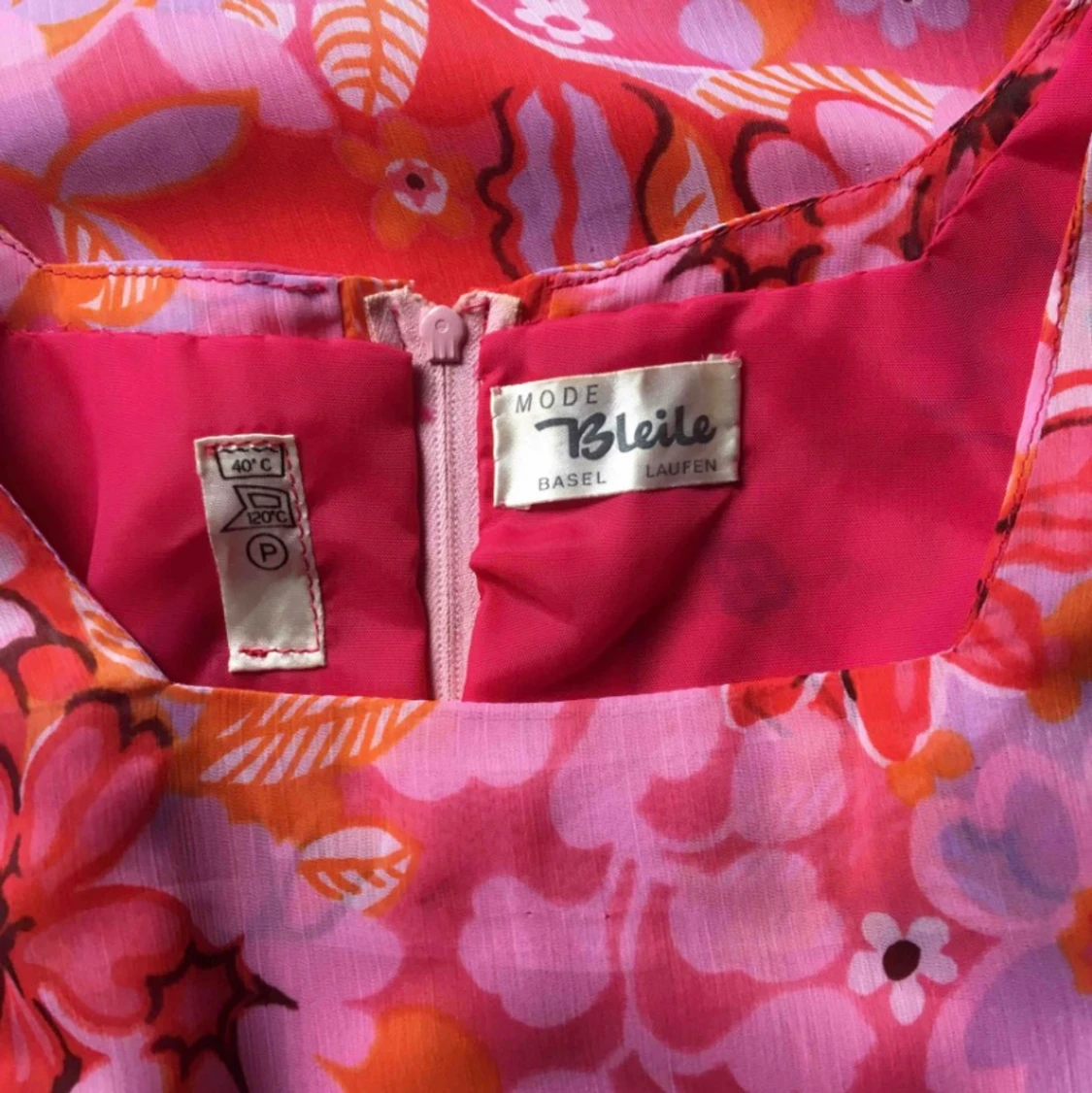 Chic vintage mini dress - 91