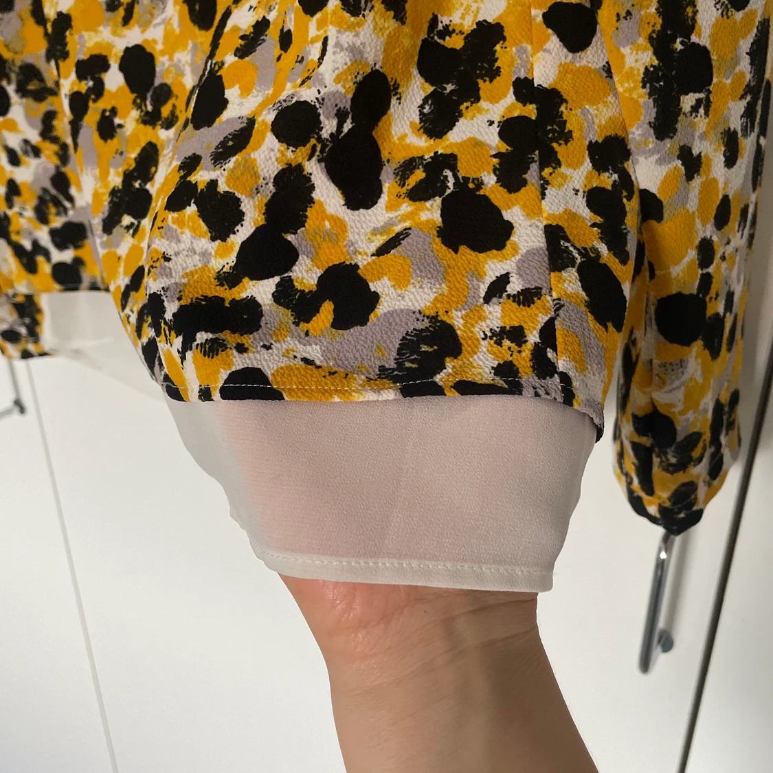 Blus med tryck S - 91