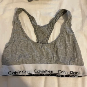 Calvin Klein BH - Sparsamt använd CK- bh✨ 
