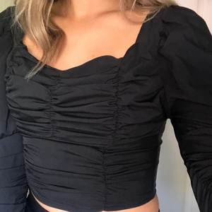 Supersnygg topp - As snygg topp från Boohoo, aldrig använd, storlek XS, 100kr+frakt!!💓💓