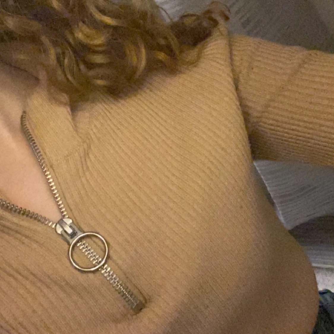 Tröja i stl XS passar S  - 91