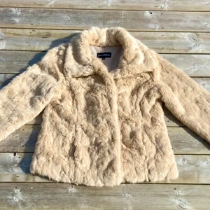 Pälsjacka - SÅLD! ✅