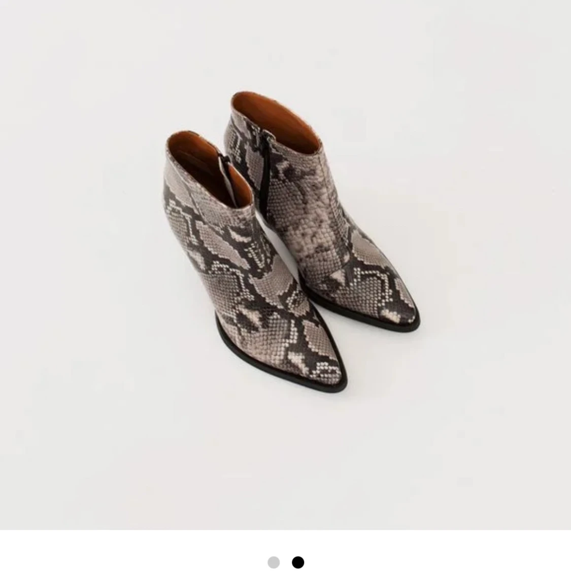 TWIST & TANGO BOOTS  - 90