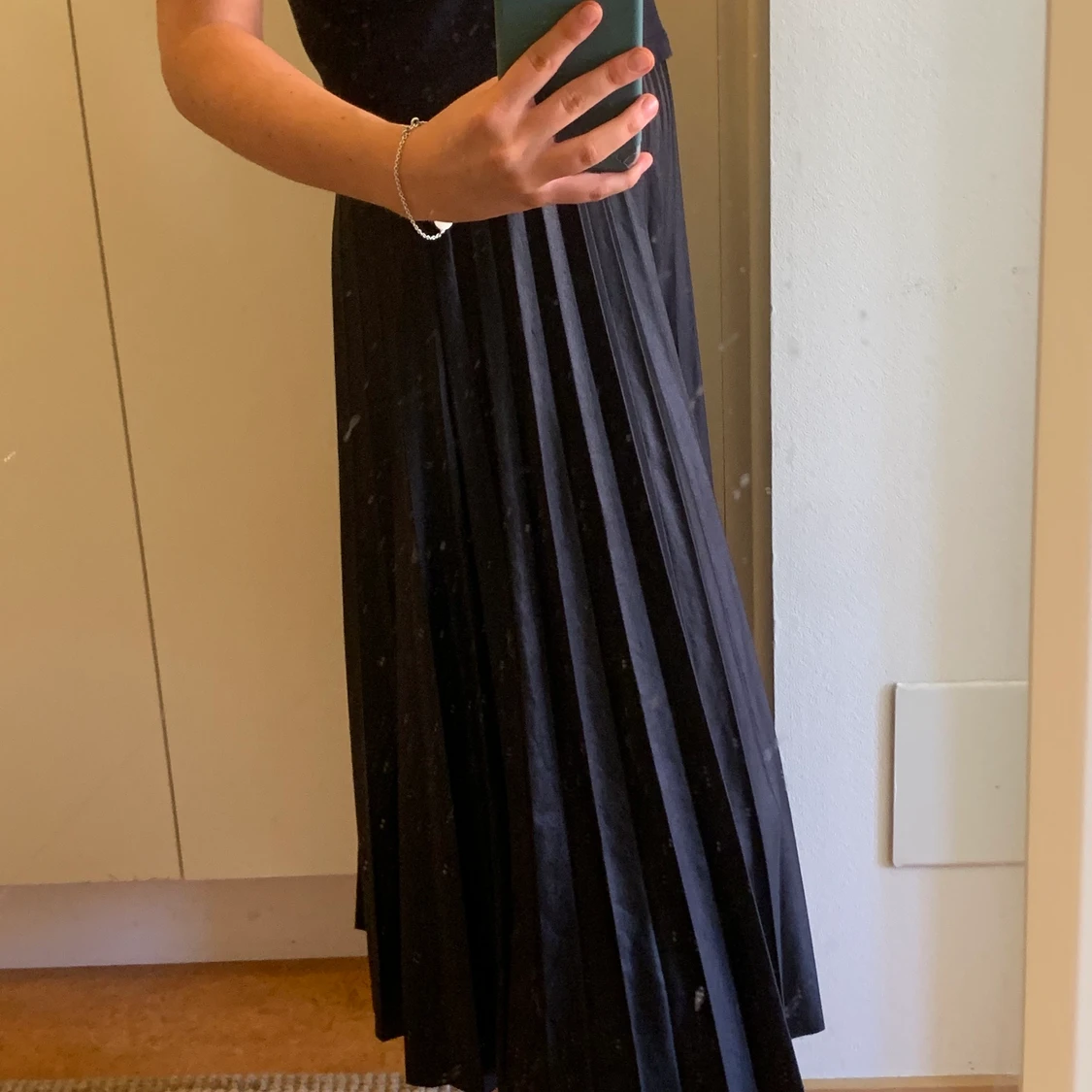 Plisserad kjol från VILA