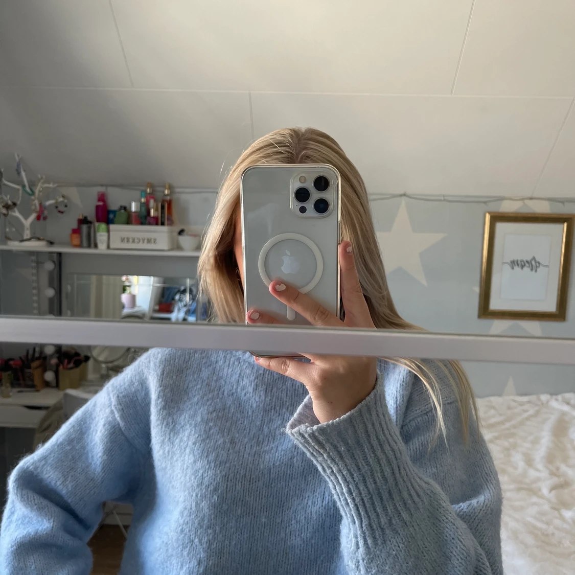 Blå stickad tröja  - 91