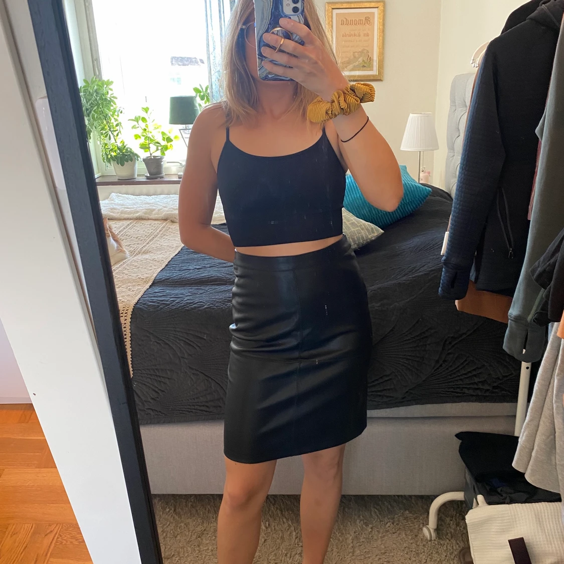 Läderkjol från Vila i storlek XS