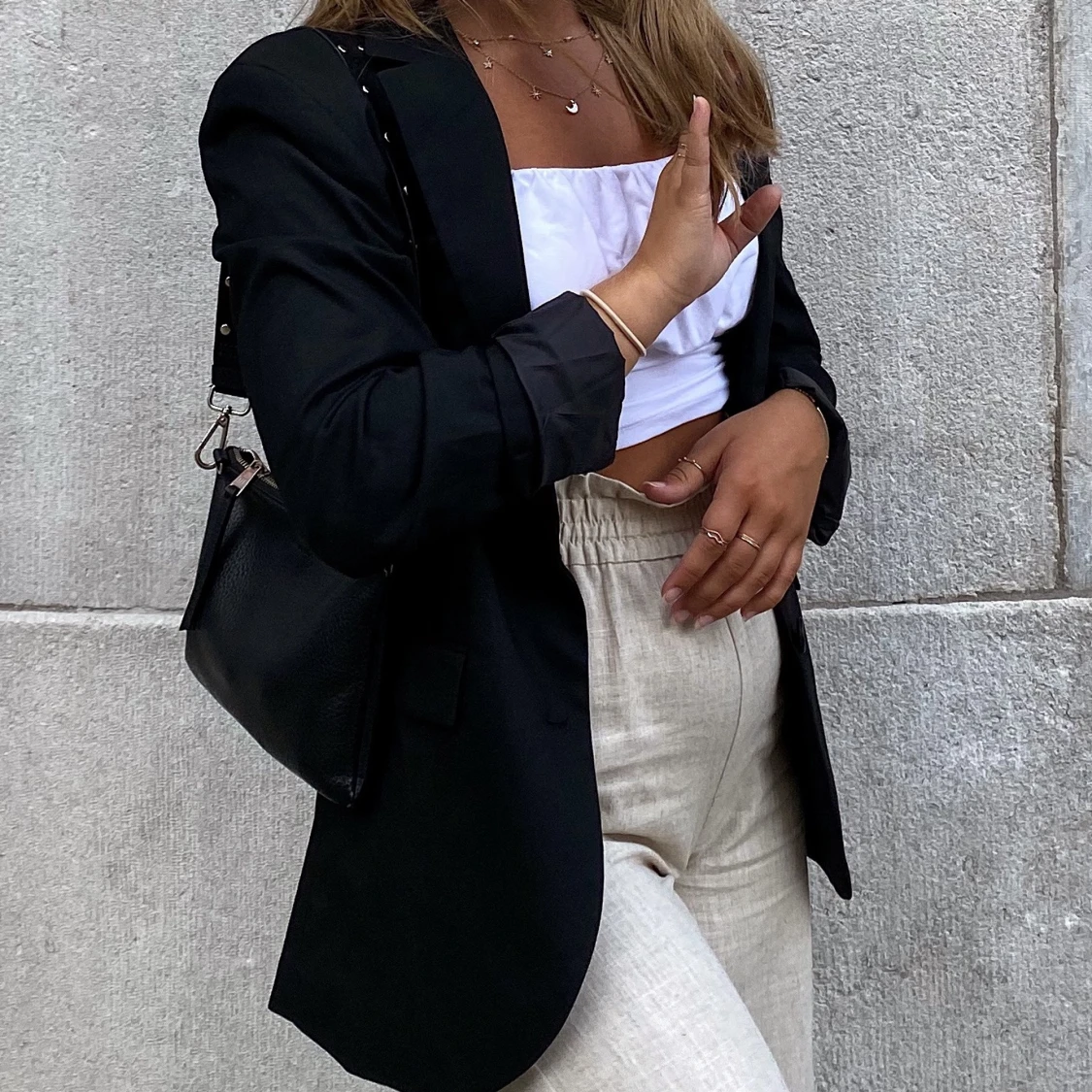 Svart kavaj från monki! - 90