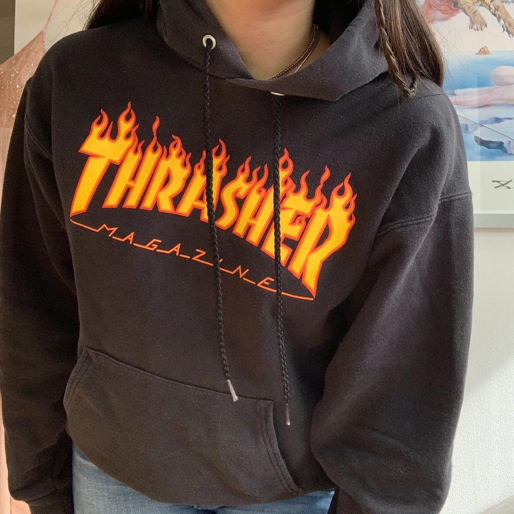 Svart top thrasher hoodie
