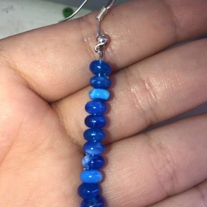 Fint örhänge - En hemma gjort örhängen! Har bara en just nu krävs två kan det fixas snabbt!