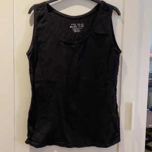 Svart basic linne - Urringat basic linne från Esmara