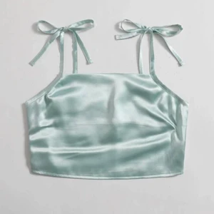 Topp - Lite finare topp som passar till det mästa 