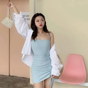 Blå klänning - Säljer en superfin klänning från yesstyle som verkligen framhäver ens former och sitter som en smäck 😍. Klänningen är one size men skulle passa om du vanligtvis har xs i storlek. 