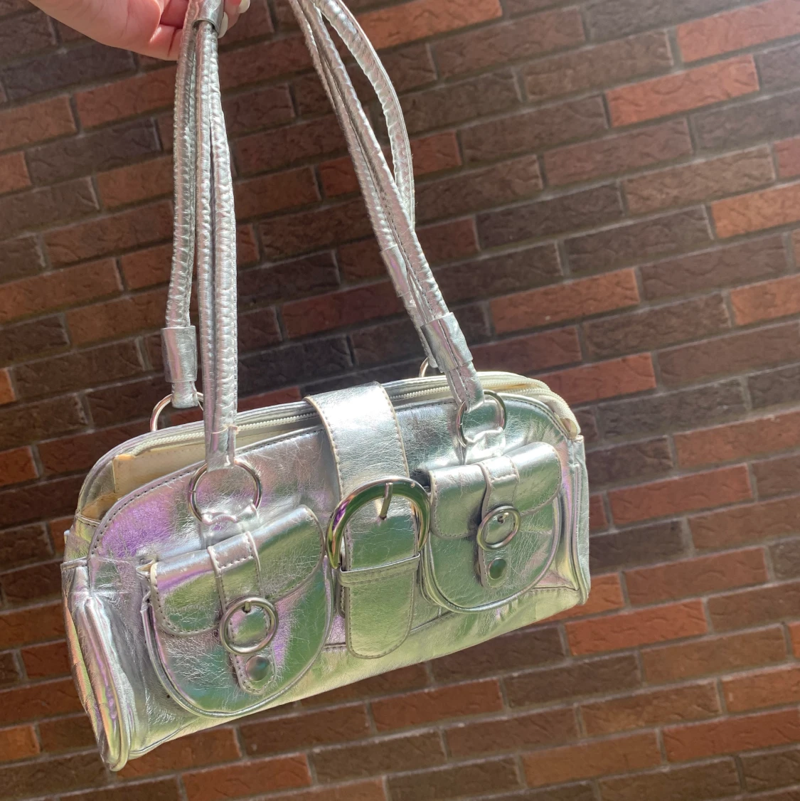 Silvrig väska  - 90